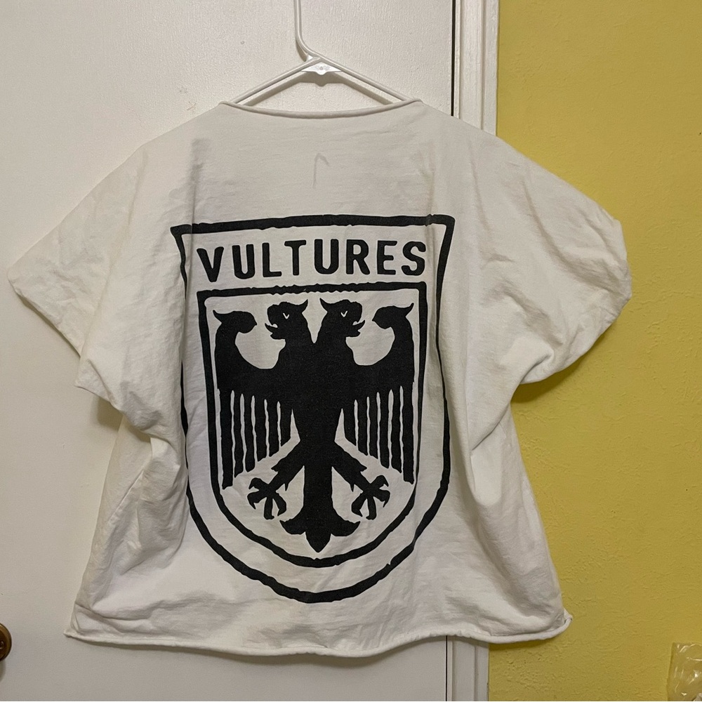 Kayne White T-Shirt with Black Vultures Graphic